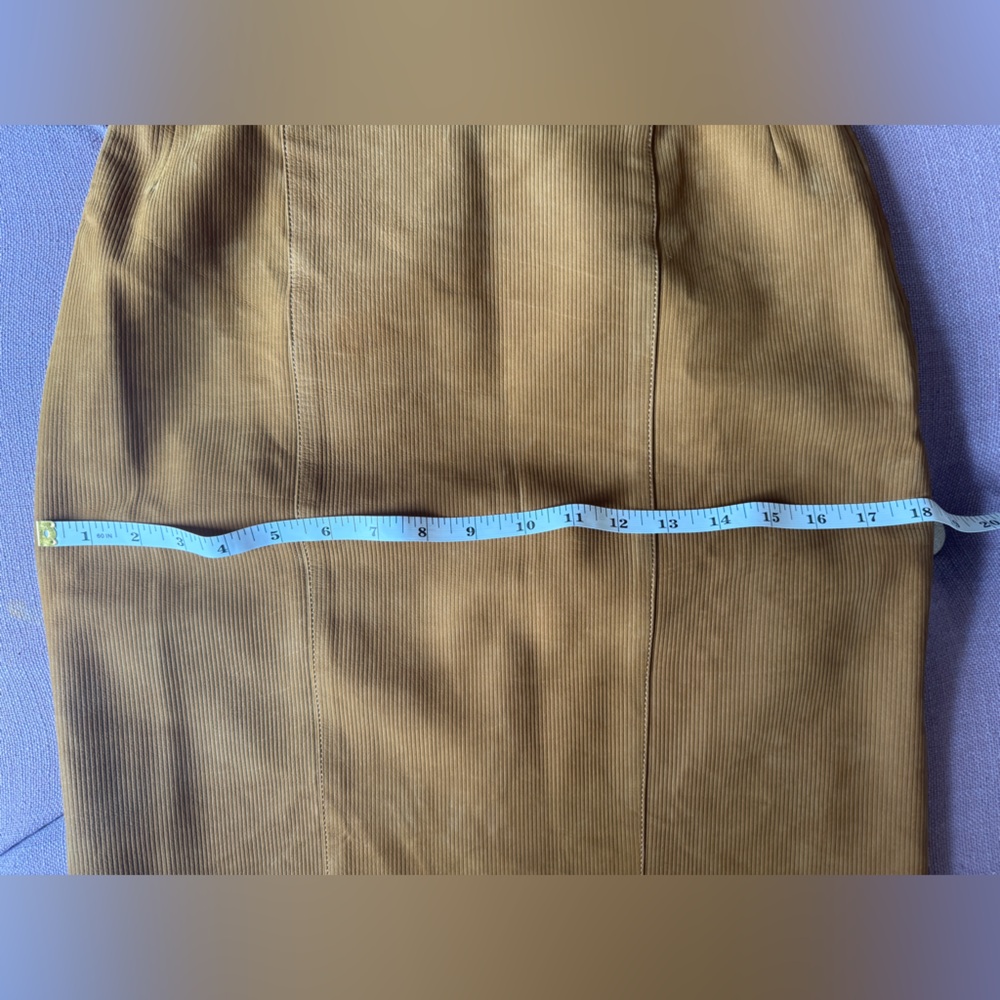 Vintage Loewe Suede Skirt 38 - Picture 8 of 10